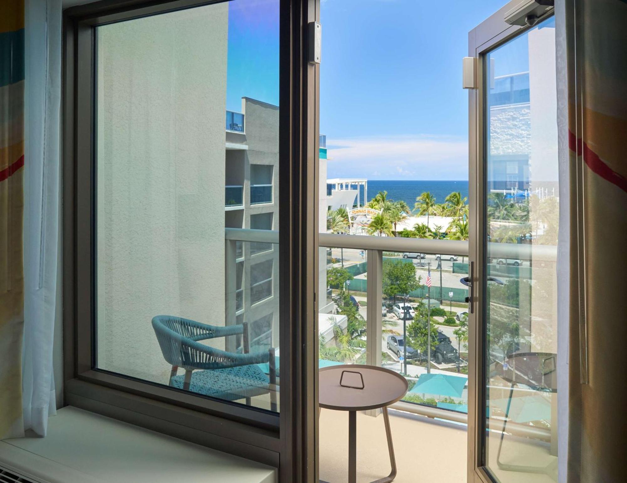 Tru By Hilton Pompano Beach Pier Eksteriør billede